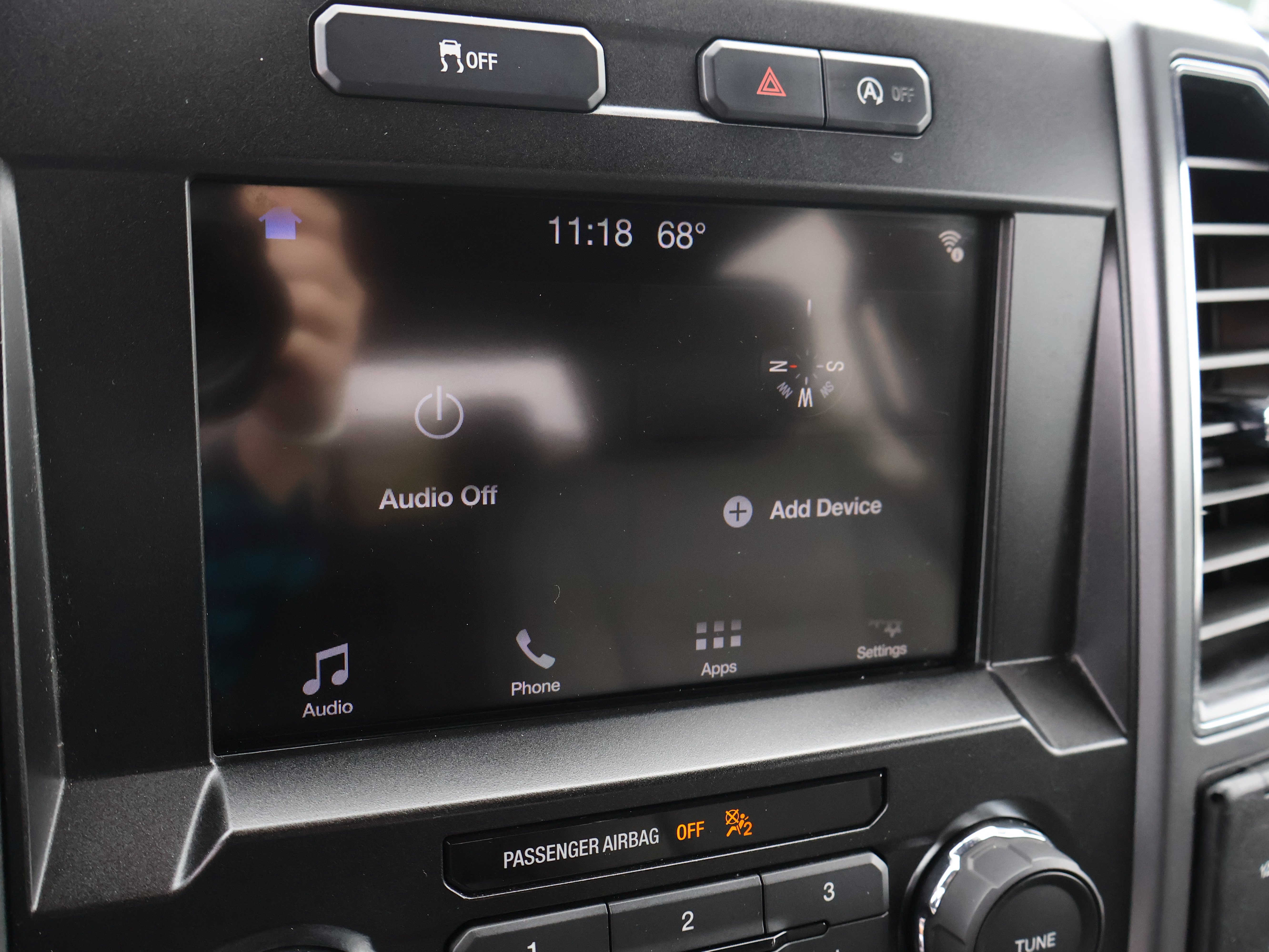 Used 2019 Ford F150 XLT w/ Equipment Group 302A Luxury AWD/4WD image 24