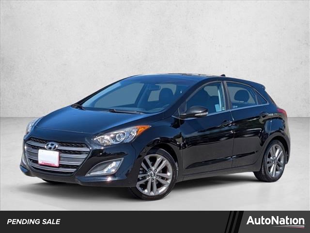 Used 2017 Hyundai Elantra GT w/ Tech Package 03 FWD image 1