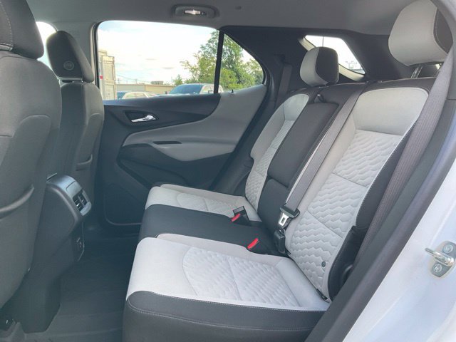 Used 2021 Chevrolet Equinox LS w/ LS Convenience Package FWD image 17