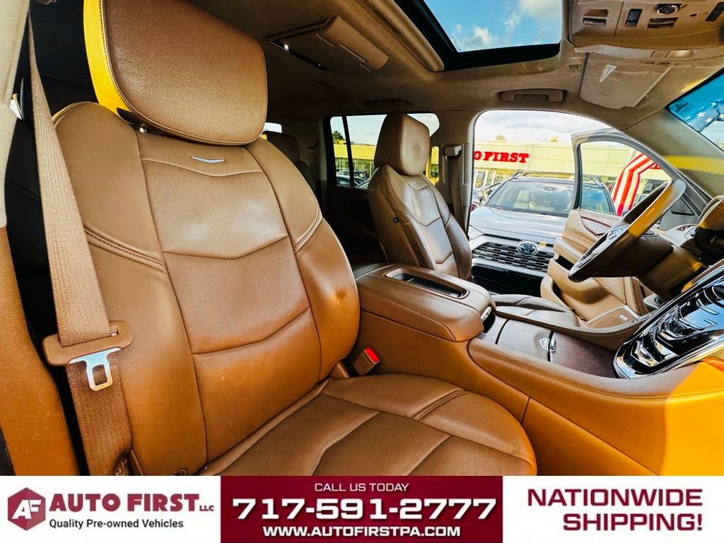 Used 2016 Cadillac Escalade ESV Platinum image 32