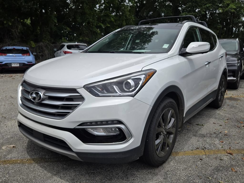 Used 2018 Hyundai Santa Fe Sport w/ 2.0T Ultimate Tech Package 05 FWD image 4
