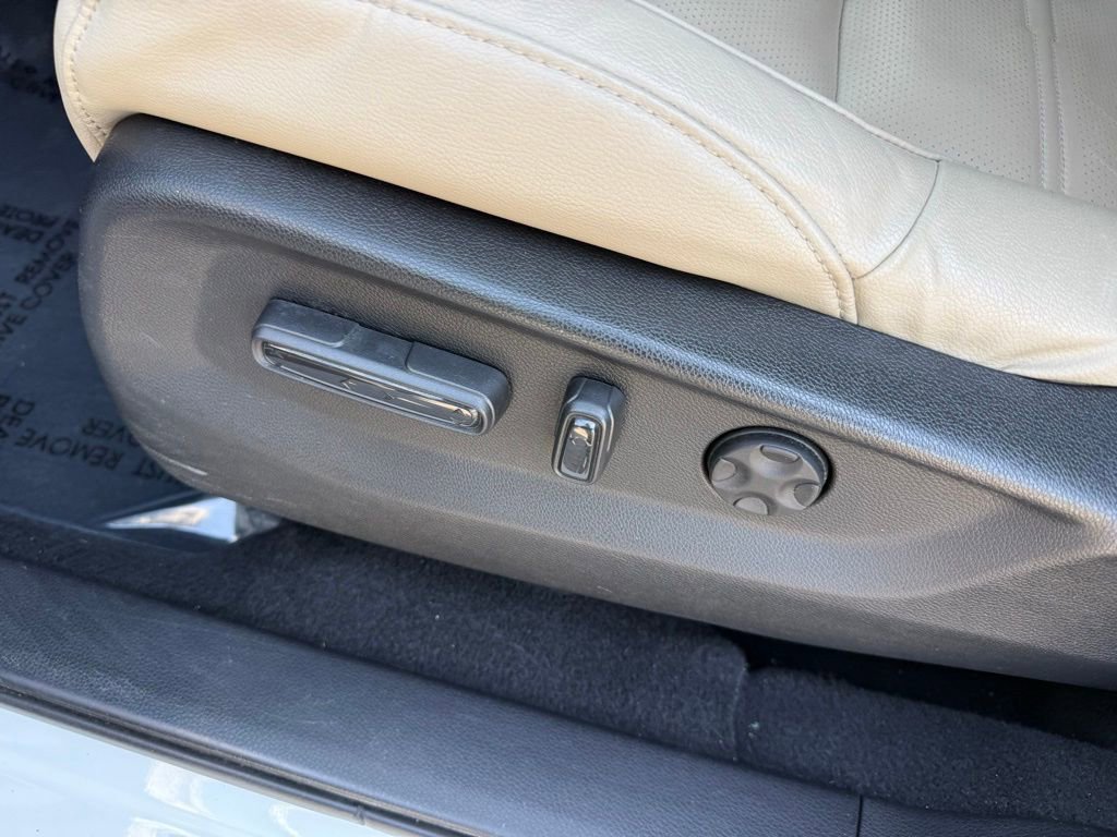 Used 2018 Honda CR-V EX-L image 16