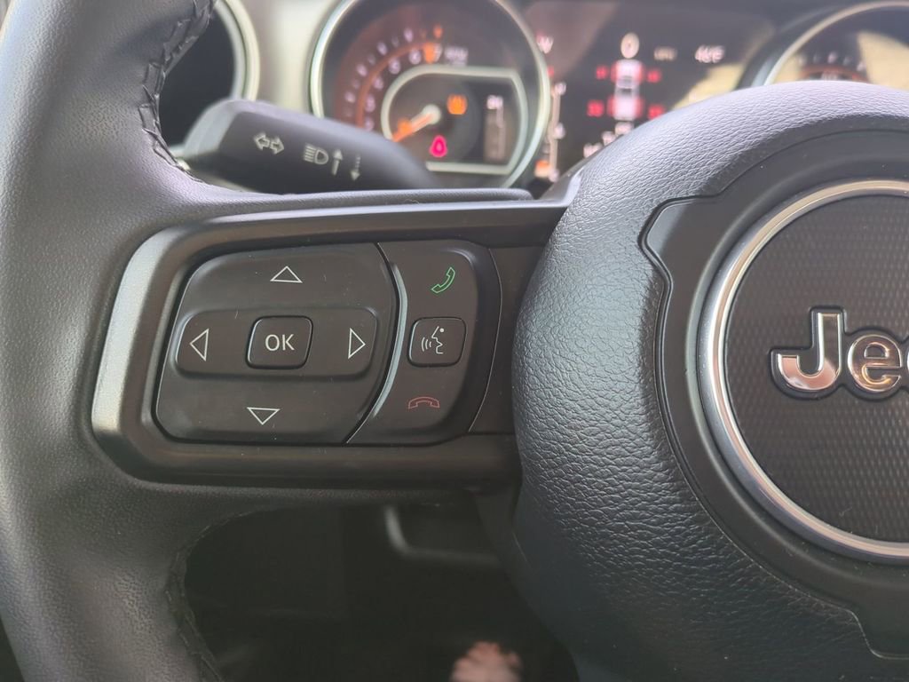 Used 2023 Jeep Gladiator Willys image 27
