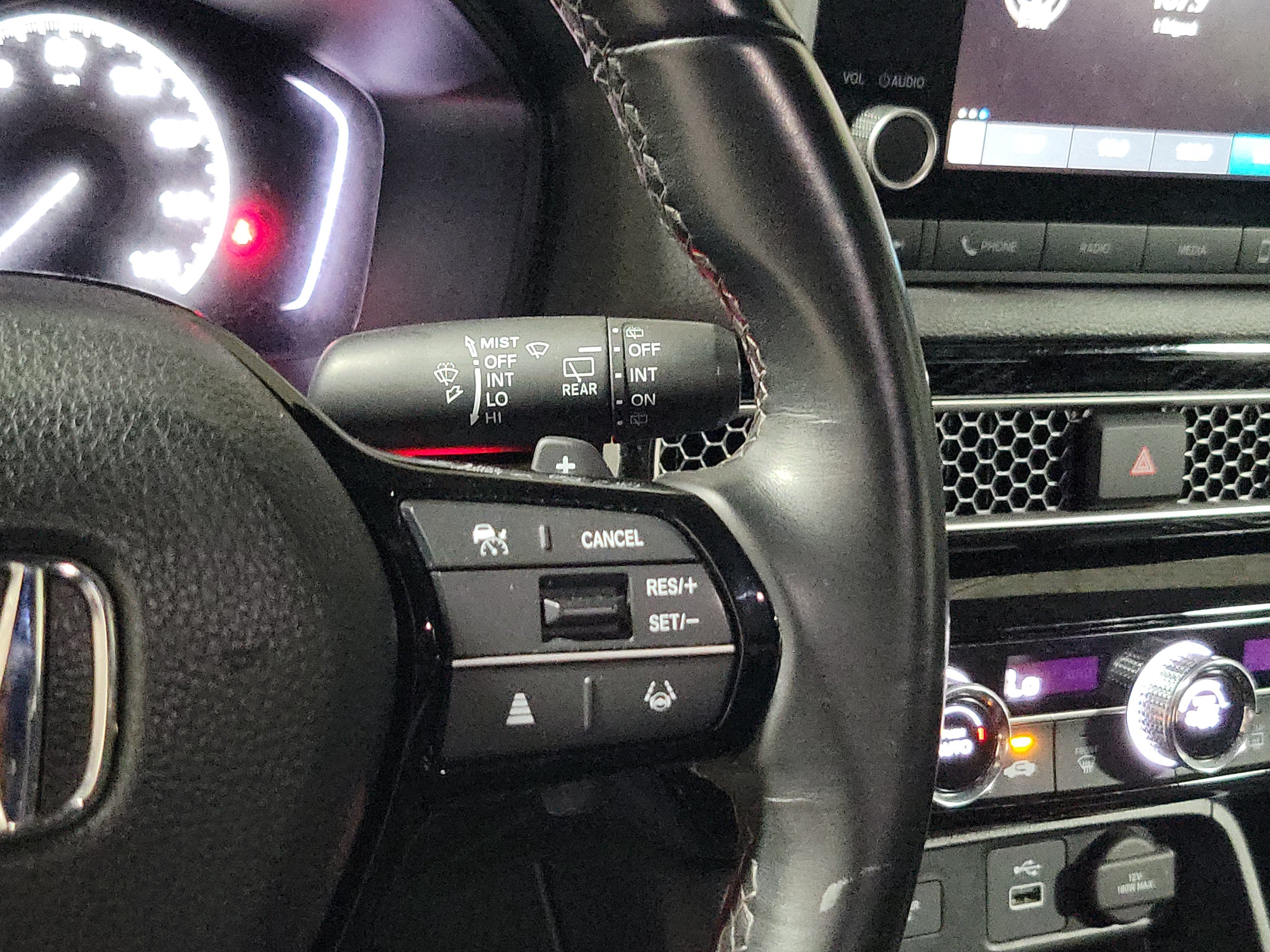 Used 2023 Honda Civic Sport image 24