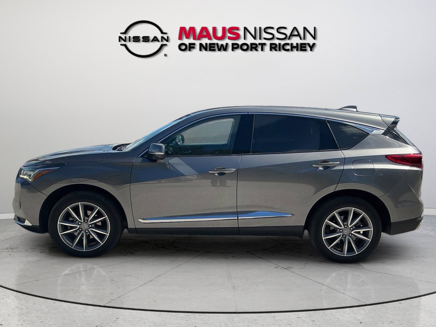 Used 2023 Acura RDX w/ Technology Package AWD/4WD image 5