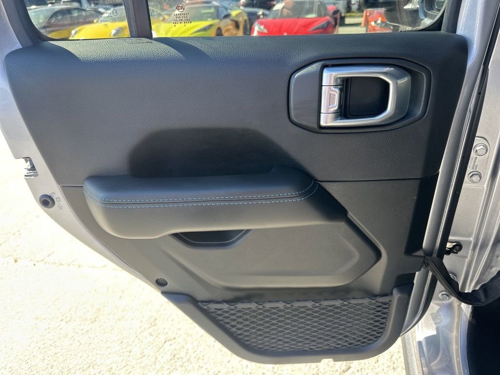 Used 2021 Jeep Wrangler Unlimited Rubicon 4xe w/ Steel Bumper Group image 25