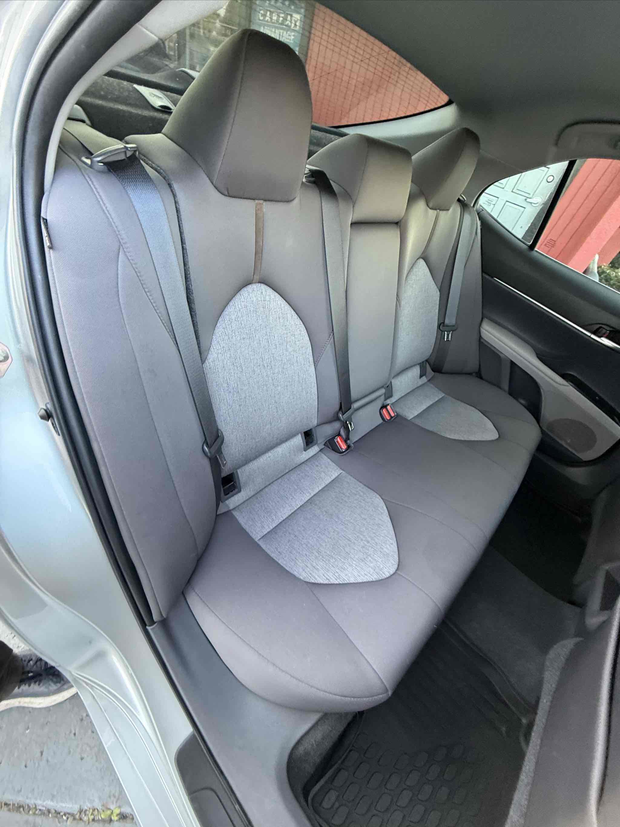 Used 2019 Toyota Camry LE image 8