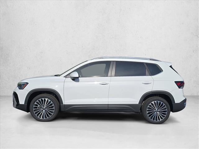 New 2026 Volkswagen Taos SE image 8