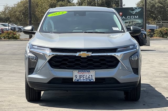 Used 2024 Chevrolet Trax LS FWD image 9