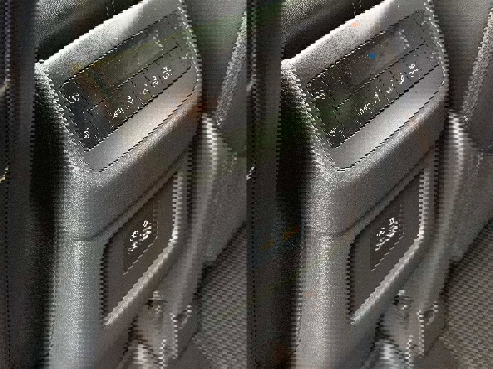 Used 2023 Nissan Pathfinder SL image 10