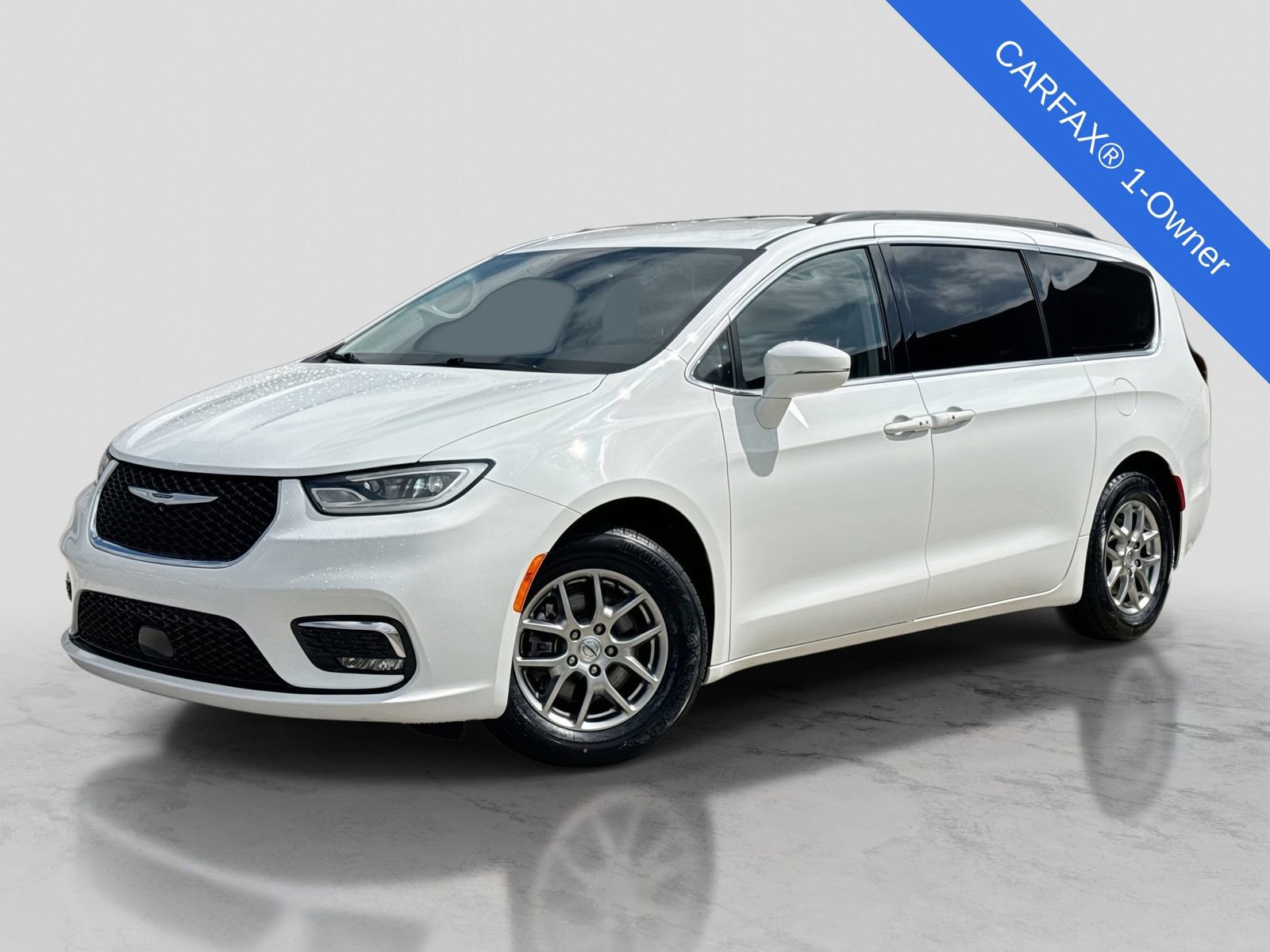 Used 2021 Chrysler Pacifica Touring w/ Cold Weather Group