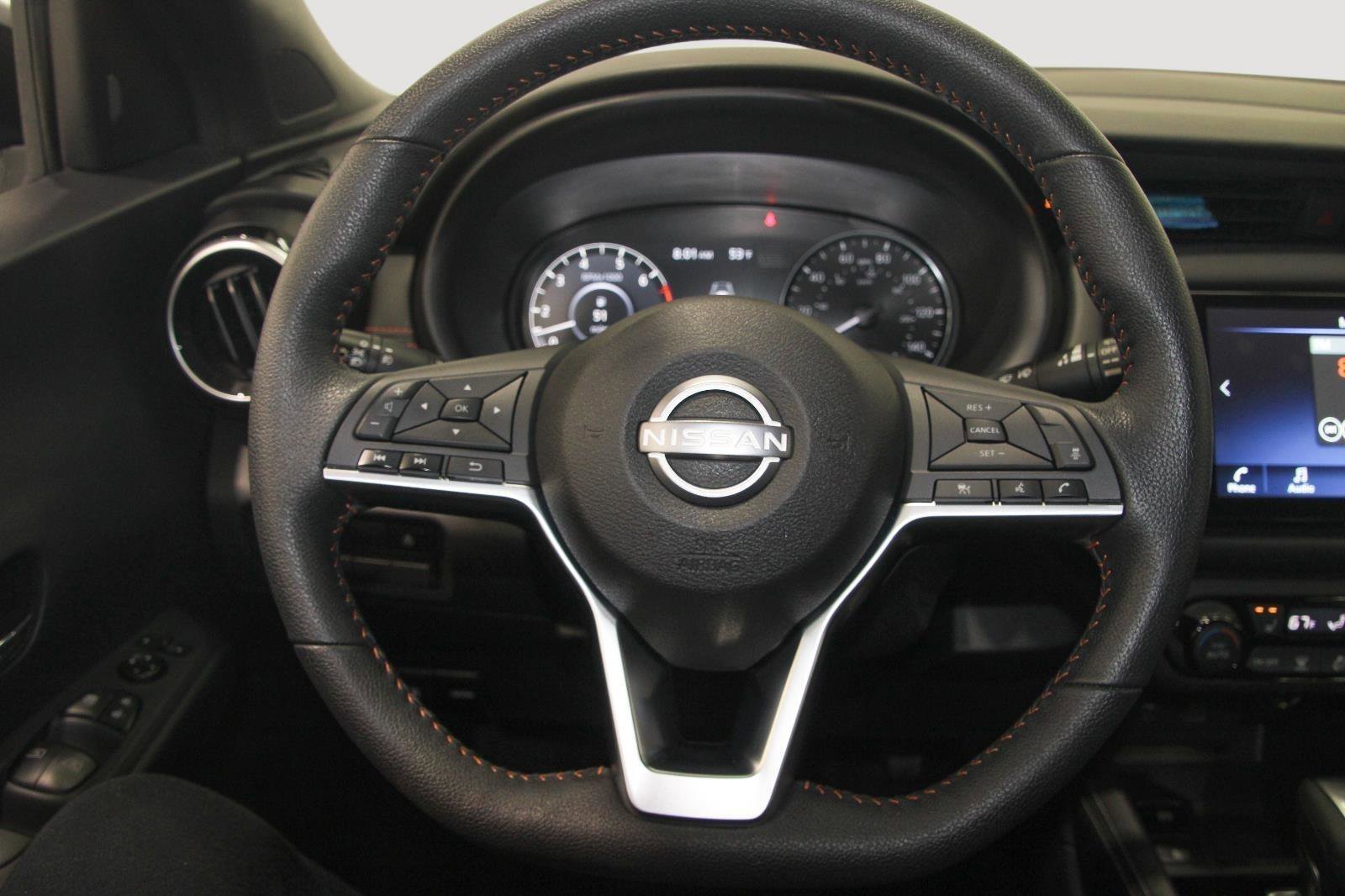 Used 2024 Nissan Kicks SR w/ SR Premium Package image 17
