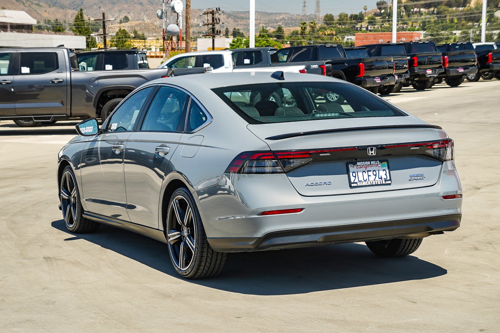 Used 2024 Honda Accord Sport image 5