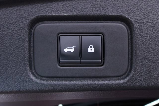 Used 2024 Nissan Pathfinder SL w/ SL Premium Package image 28