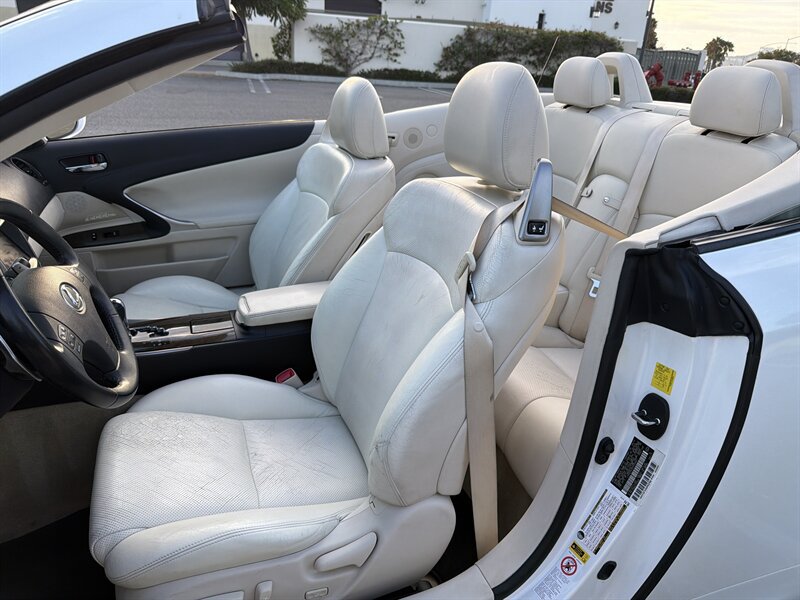 Used 2010 Lexus IS 350C RWD image 15