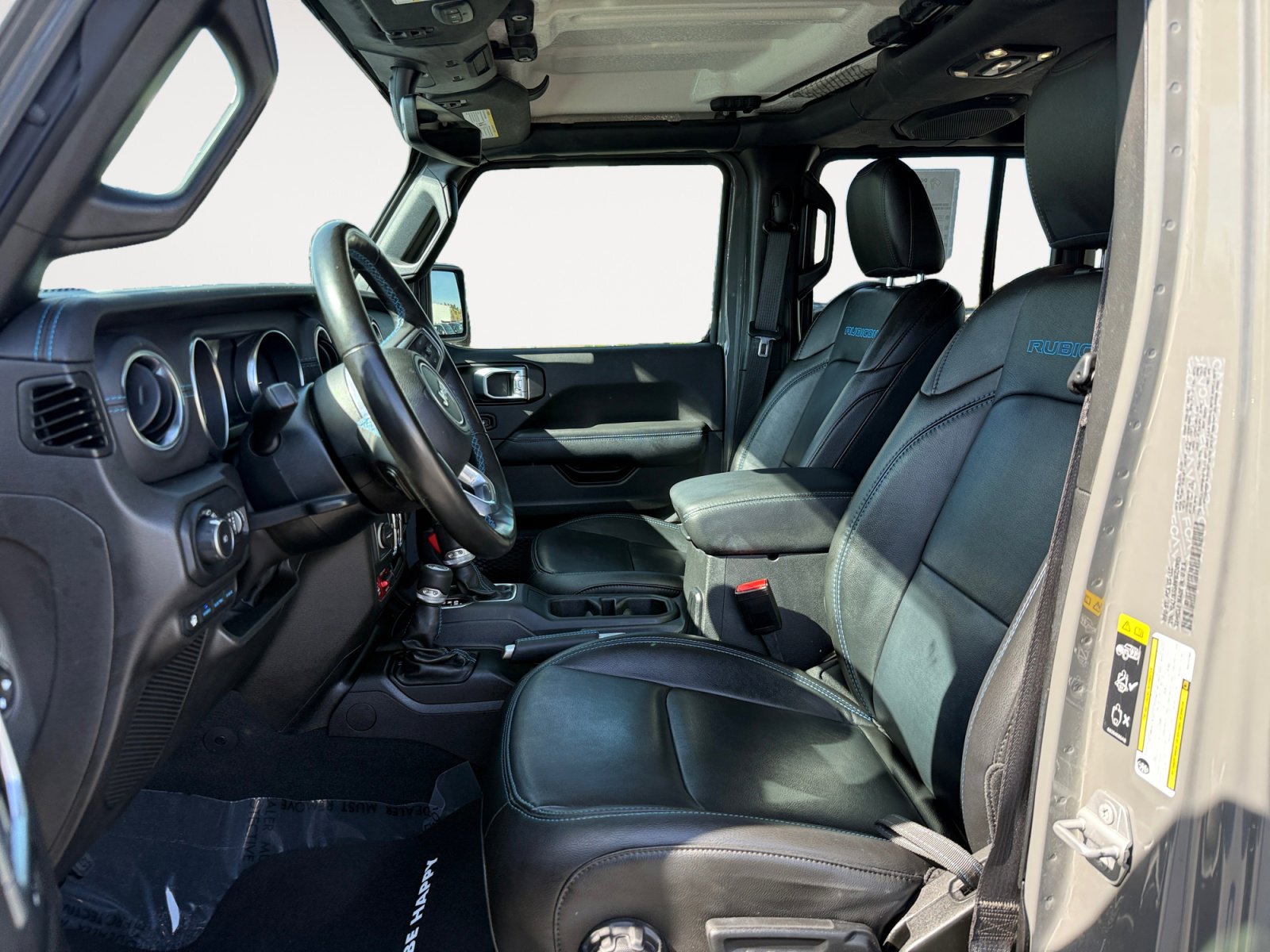 Used 2022 Jeep Wrangler Unlimited Rubicon 4xe w/ Cold Weather Group image 10