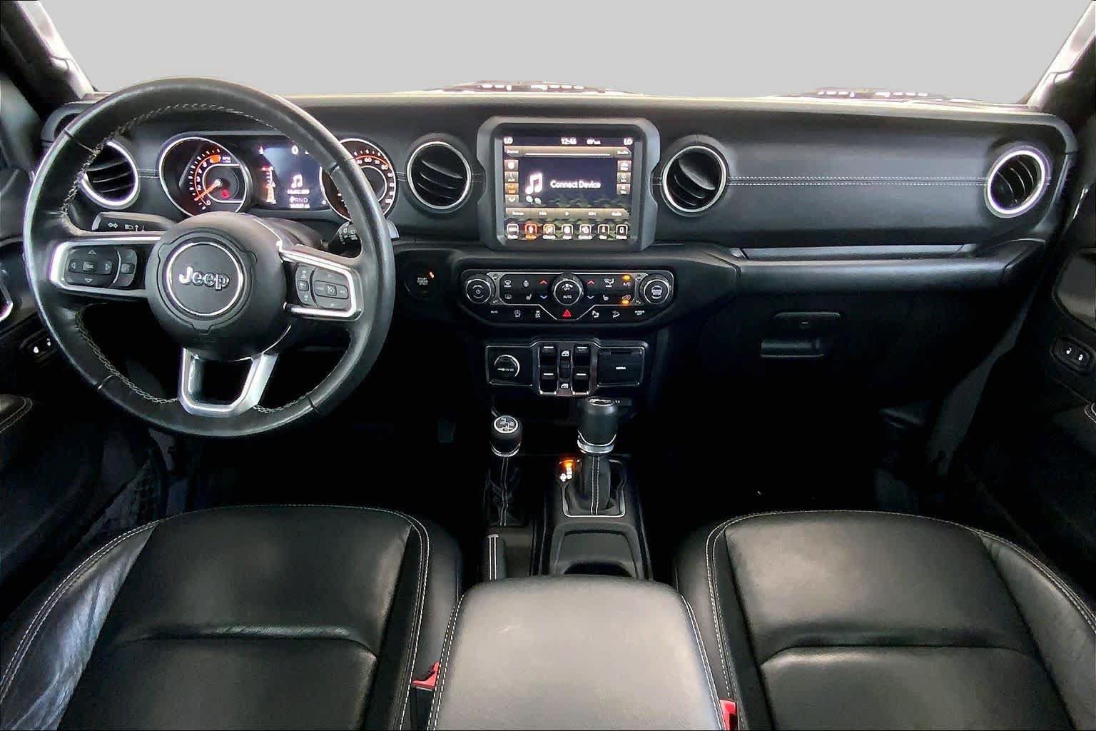 Used 2019 Jeep Wrangler Unlimited Sahara AWD/4WD image 16