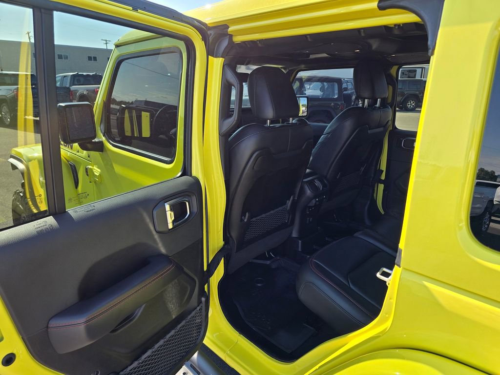Used 2024 Jeep Wrangler Unlimited Rubicon image 15