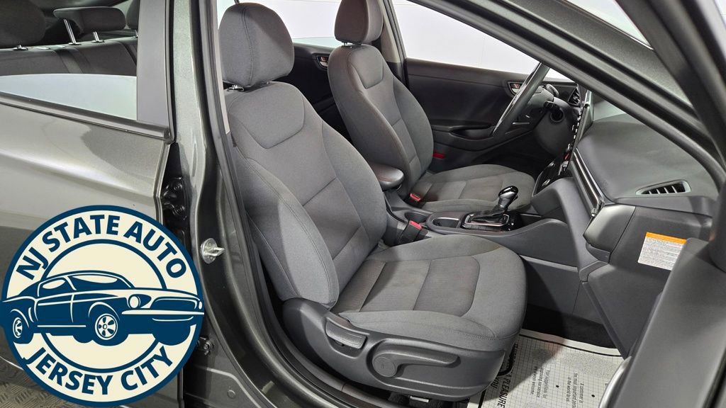 Used 2020 Hyundai Ioniq Blue image 30