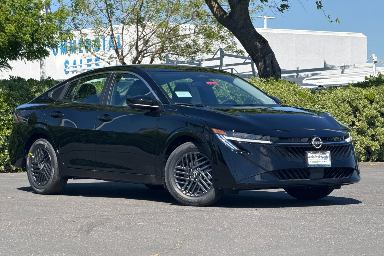 New 2026 Nissan Sentra SV w/ SV Convenience Package FWD image 2