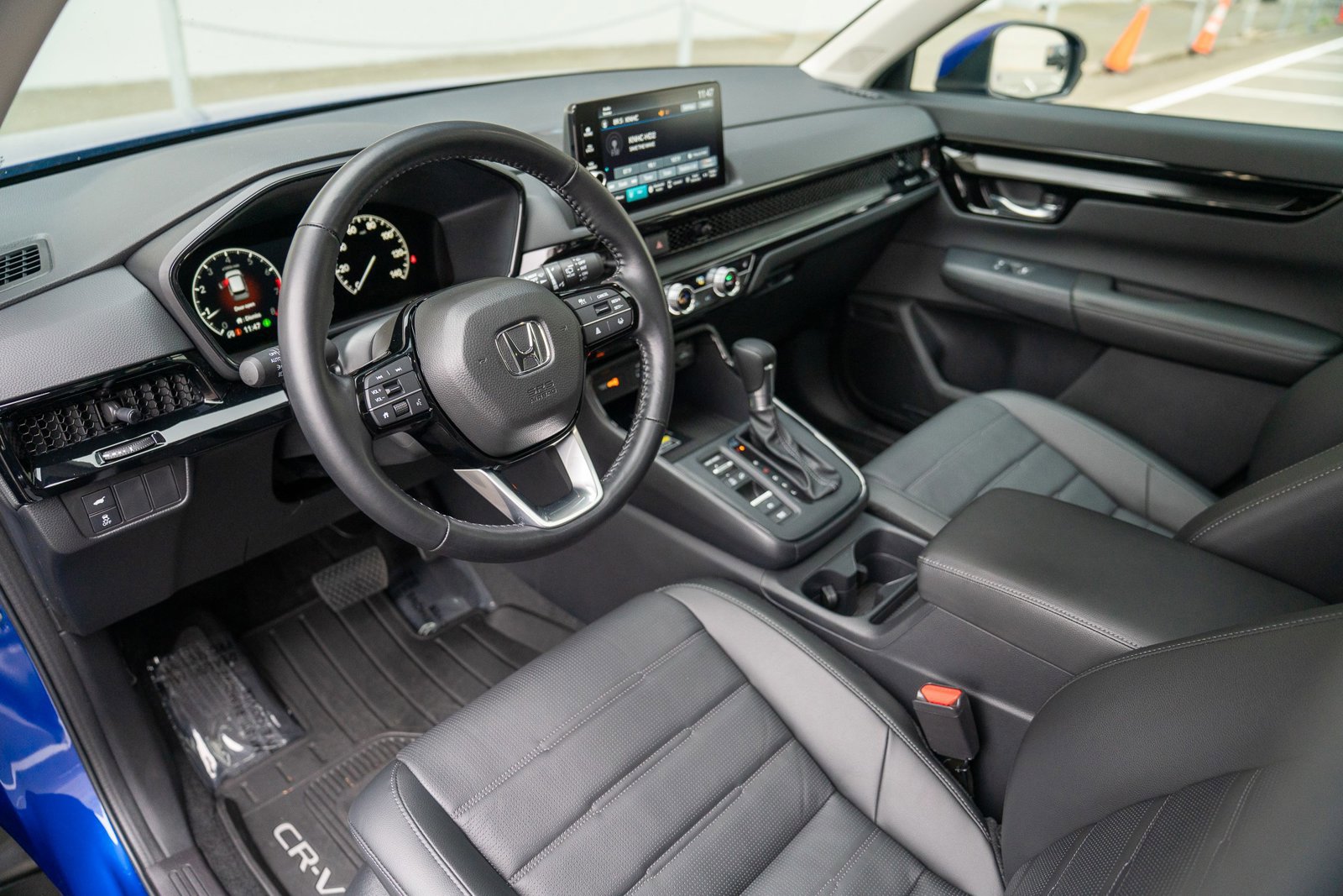 Used 2025 Honda CR-V EX-L image 4