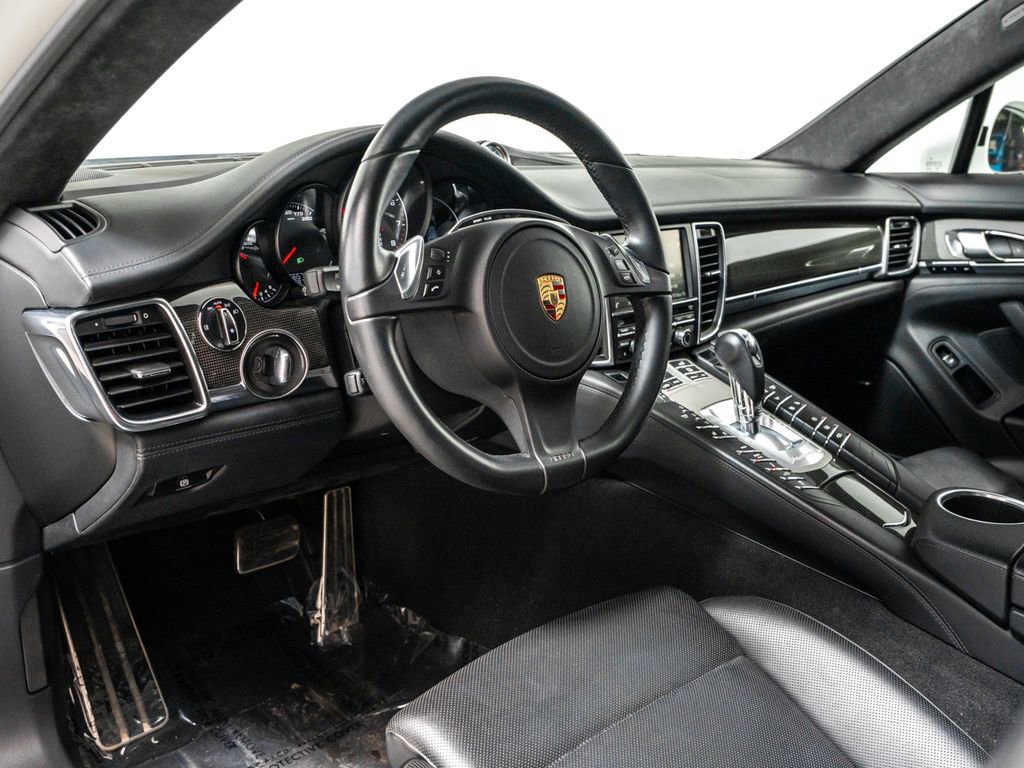 Used 2014 Porsche Panamera GTS AWD/4WD image 14