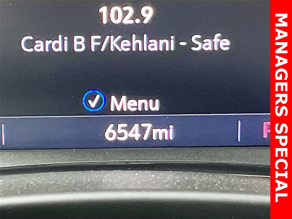 Used 2024 Chevrolet Equinox Premier image 12