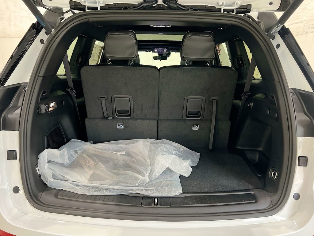 New 2025 Jeep Grand Cherokee L Limited w/ Black Appearance Package image 14