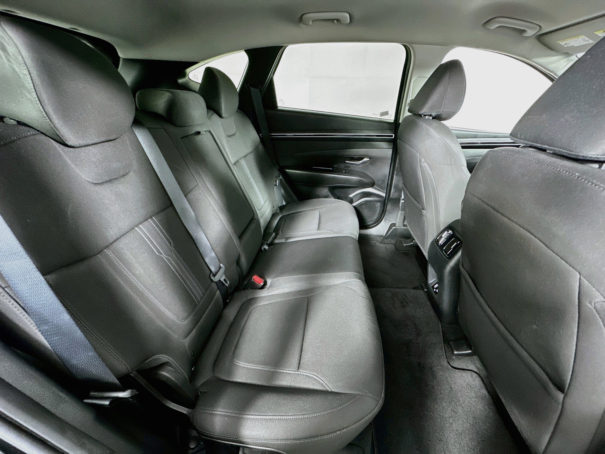 Used 2023 Hyundai Tucson SEL AWD/4WD image 25