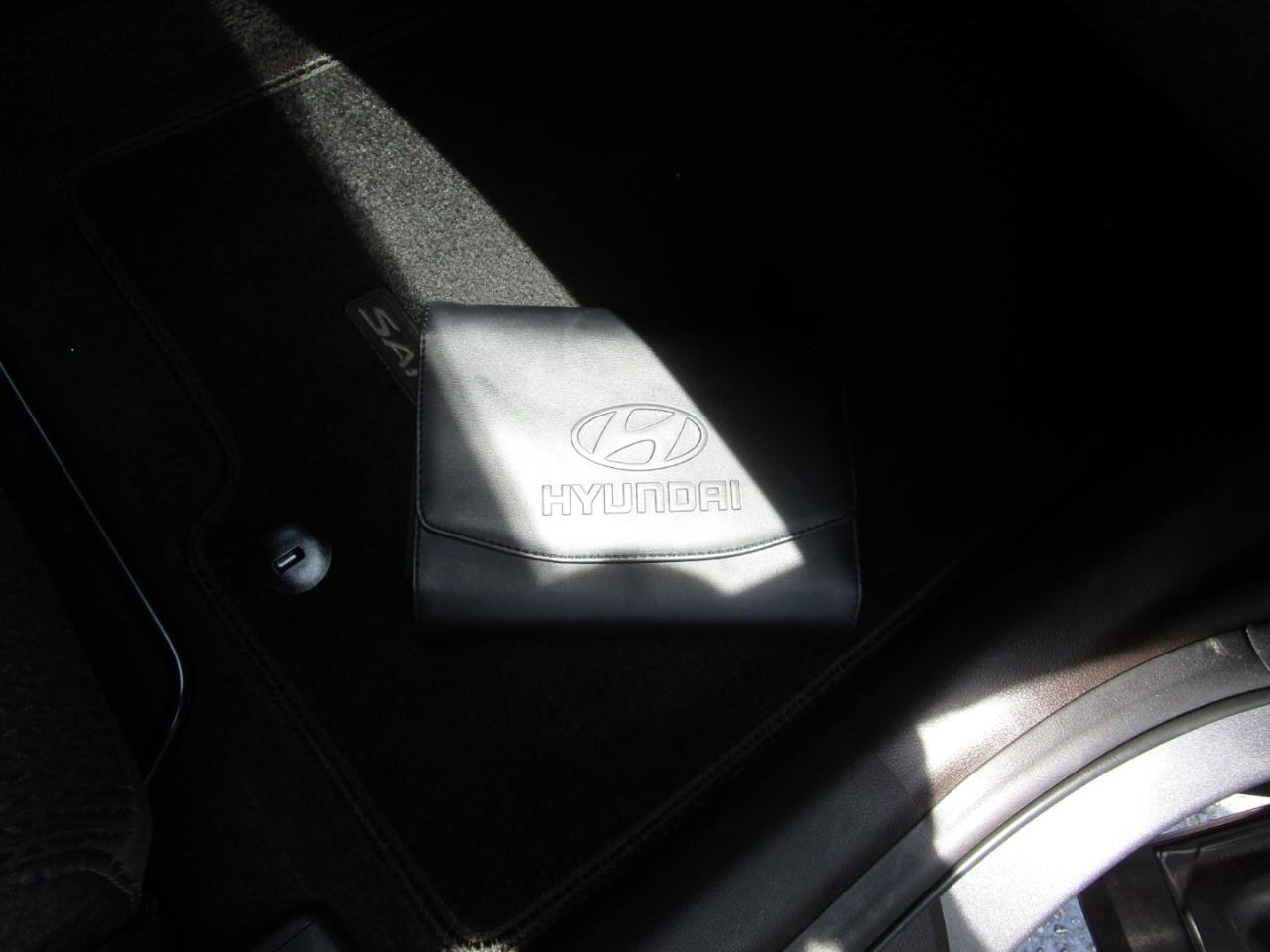 Used 2019 Hyundai Santa Fe SEL FWD image 30