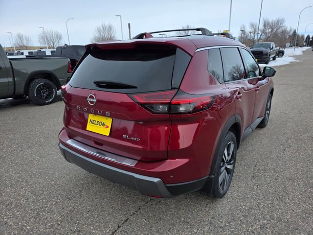 Used 2024 Nissan Rogue SL w/ SL Premium Package image 8