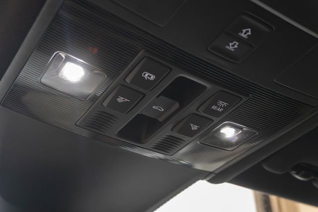 Used 2024 Volkswagen Tiguan SEL R-Line AWD/4WD image 35
