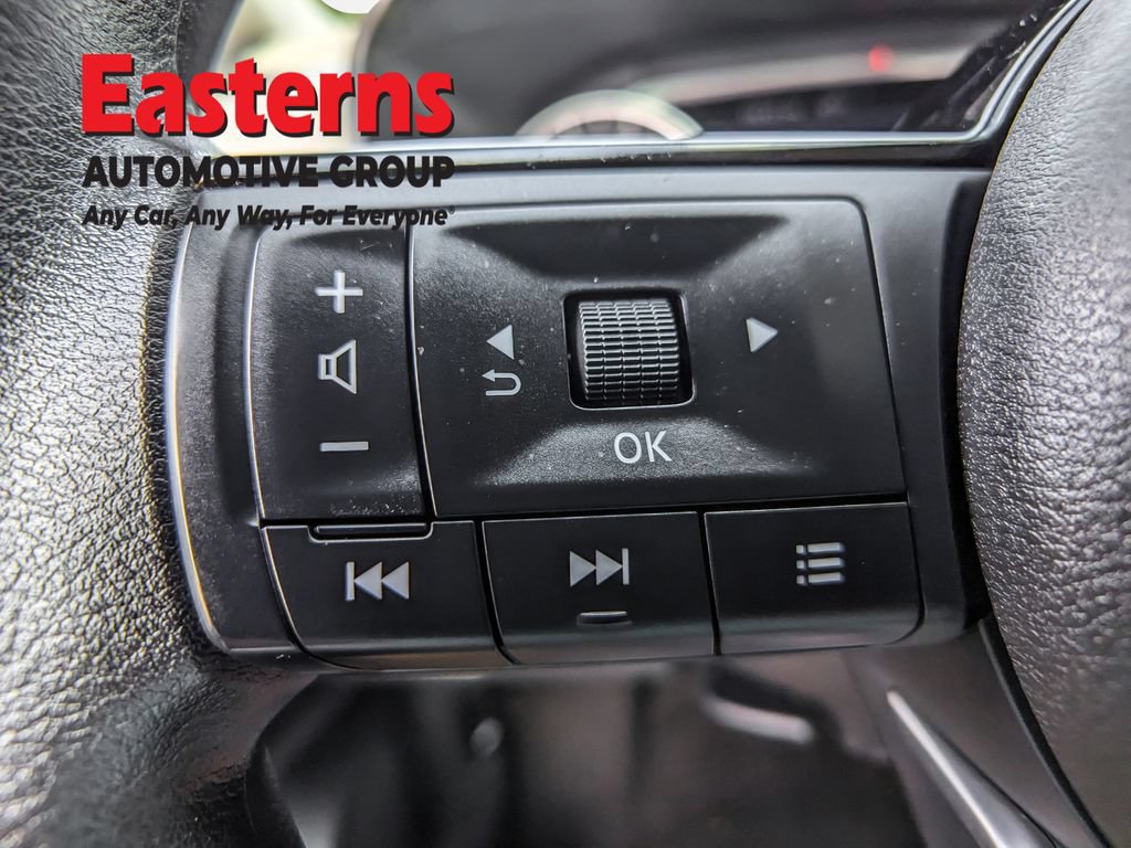 Used 2023 Nissan Rogue SV AWD/4WD image 27