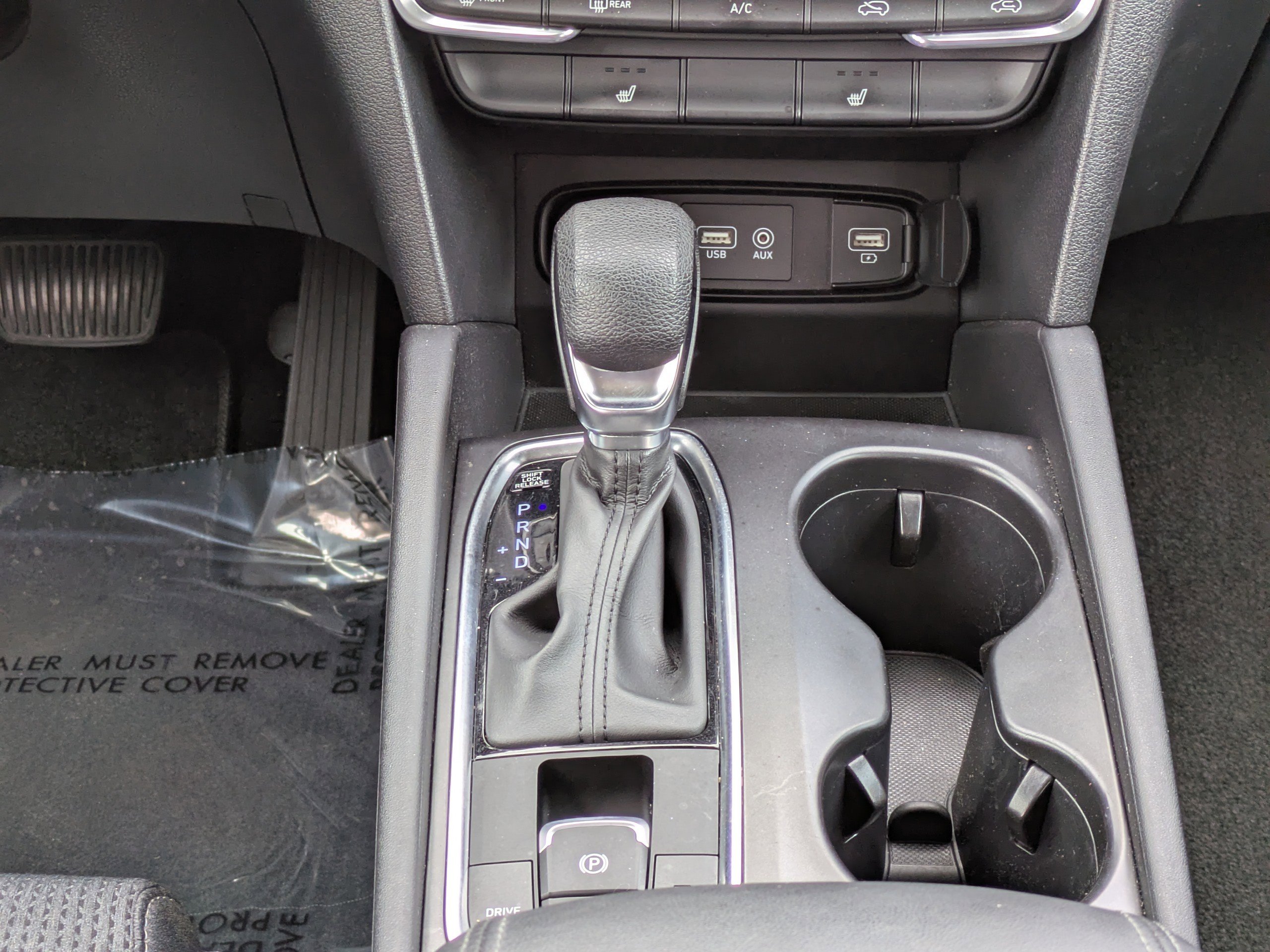 Used 2020 Hyundai Santa Fe SEL image 14