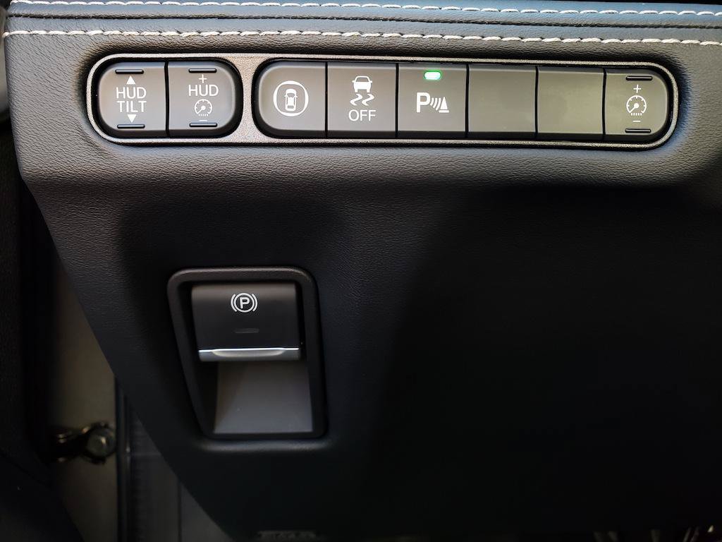 Certified 2026 Acura MDX w/ Advance Package AWD/4WD image 24