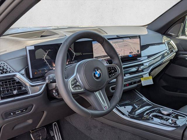 New 2026 BMW X5 xDrive40i w/ M Sport Package AWD/4WD image 3