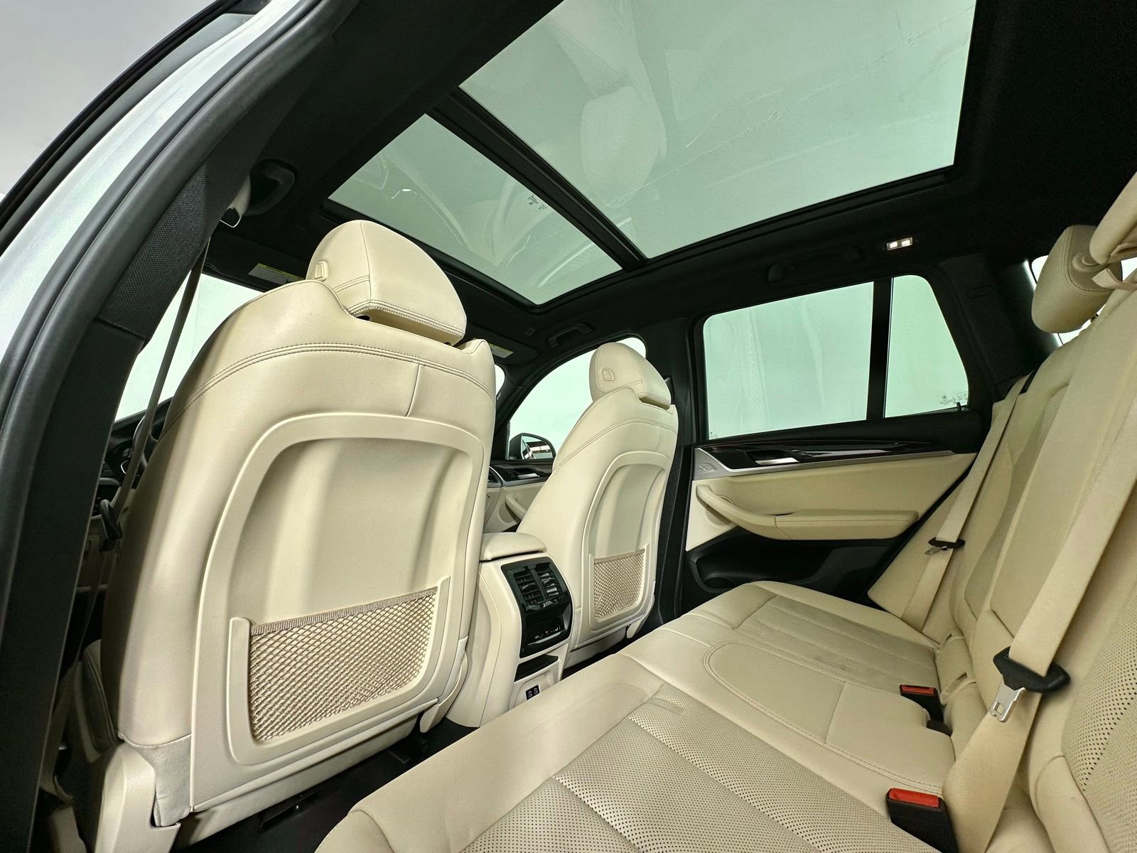 Used 2022 BMW X3 xDrive30i w/ Convenience Package AWD/4WD image 17