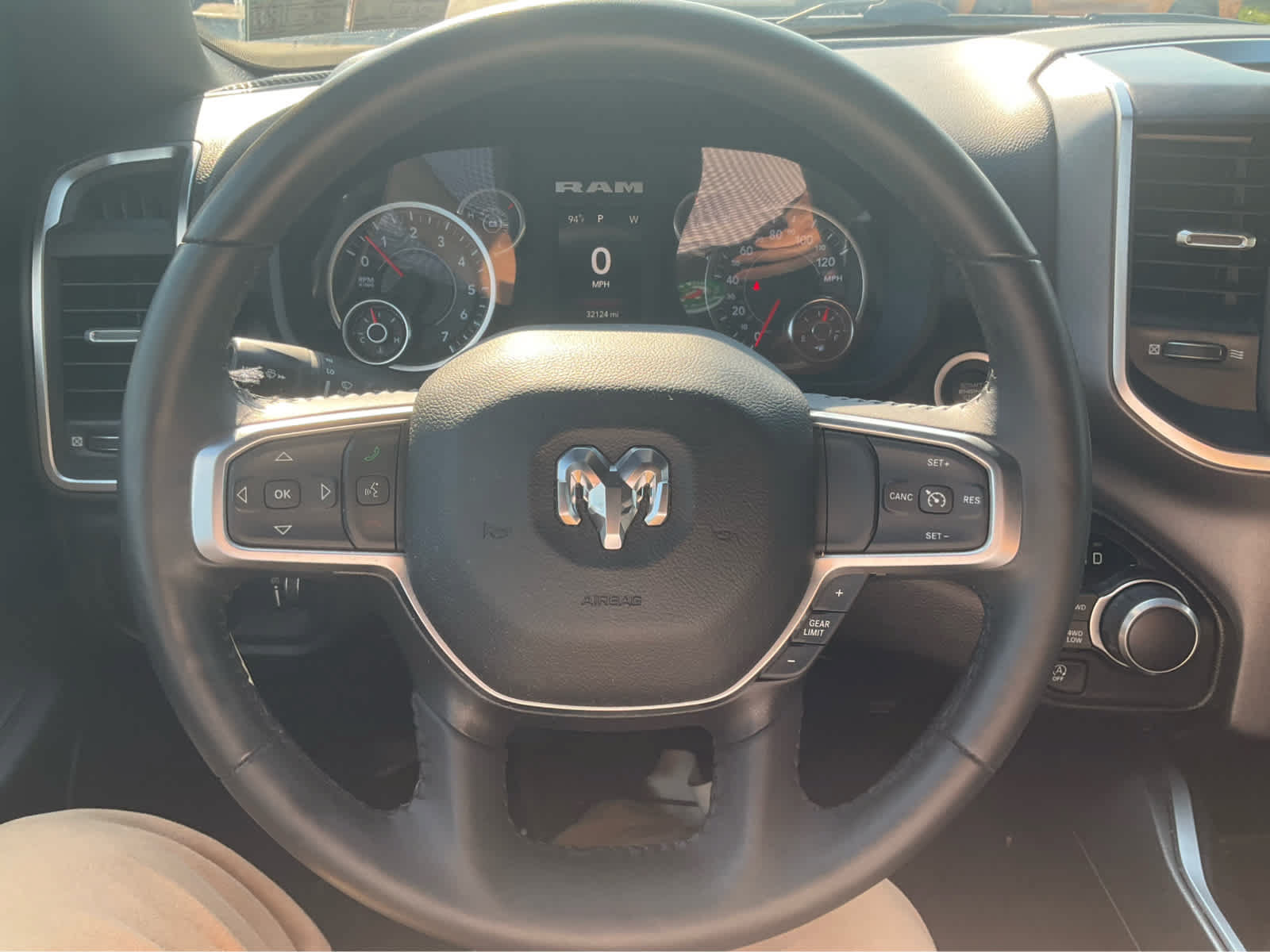 Used 2024 RAM 1500 Big Horn AWD/4WD image 11