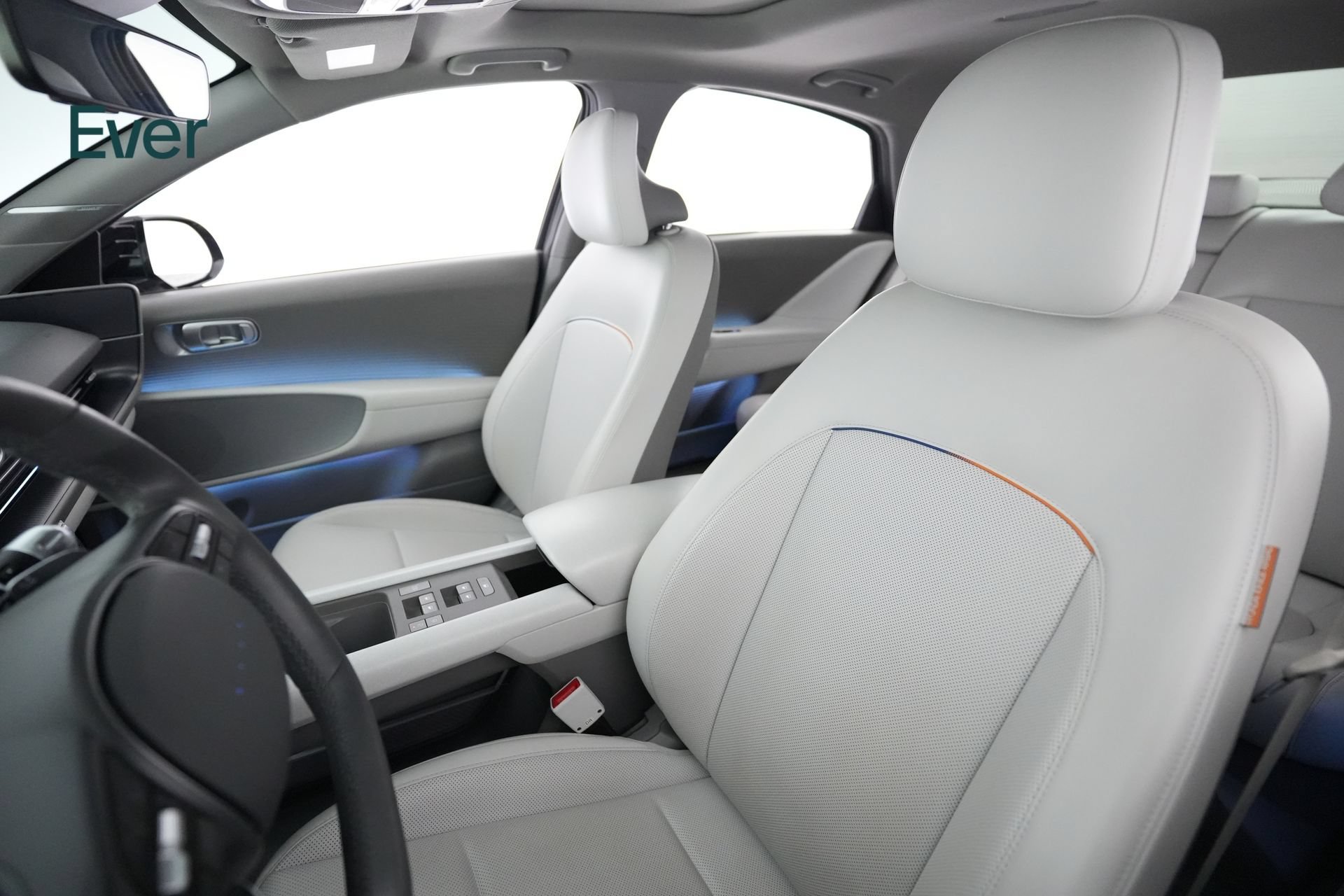 Used 2024 Hyundai Ioniq 6 Limited RWD image 4