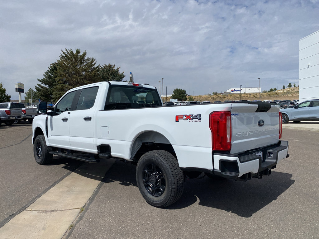 New 2026 Ford F350 4x4 Crew Cab Super Duty image 26