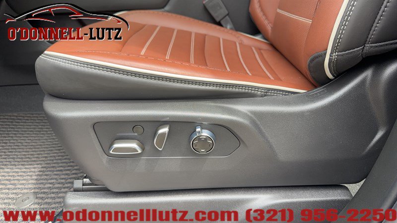 Used 2026 GMC Sierra 2500 Denali Ultimate AWD/4WD image 8