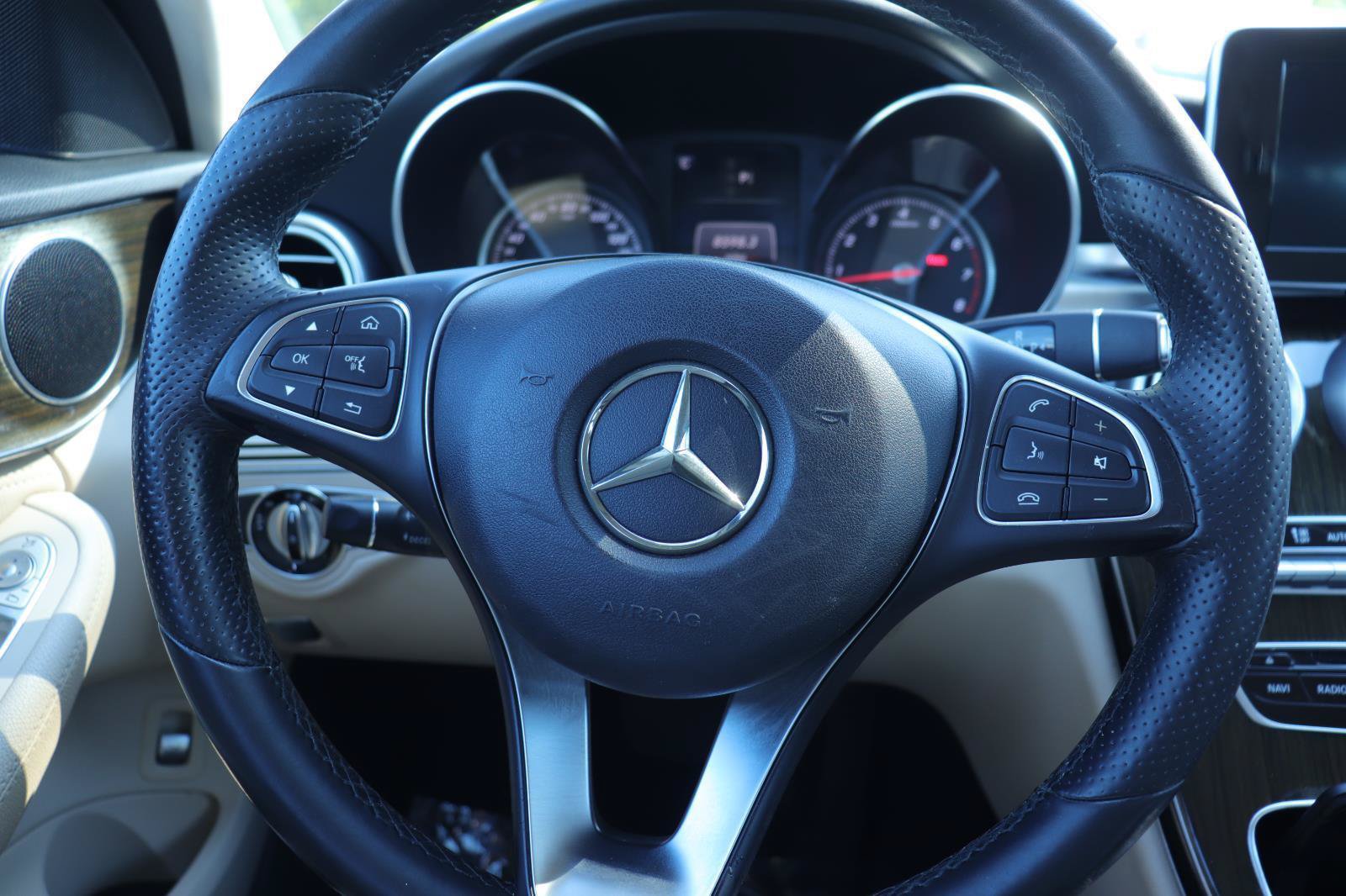 Used 2016 Mercedes-Benz C 300 Sedan image 22