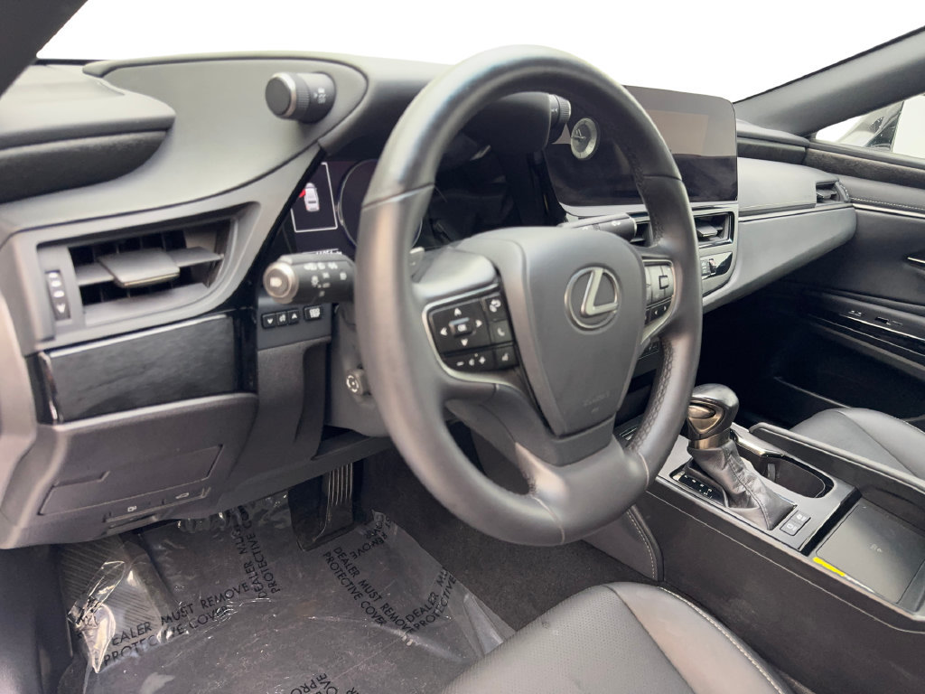 Used 2025 Lexus ES 300h w/ Premium Package FWD image 52