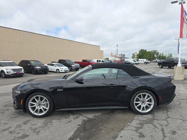 Used 2024 Ford Mustang GT Premium image 8