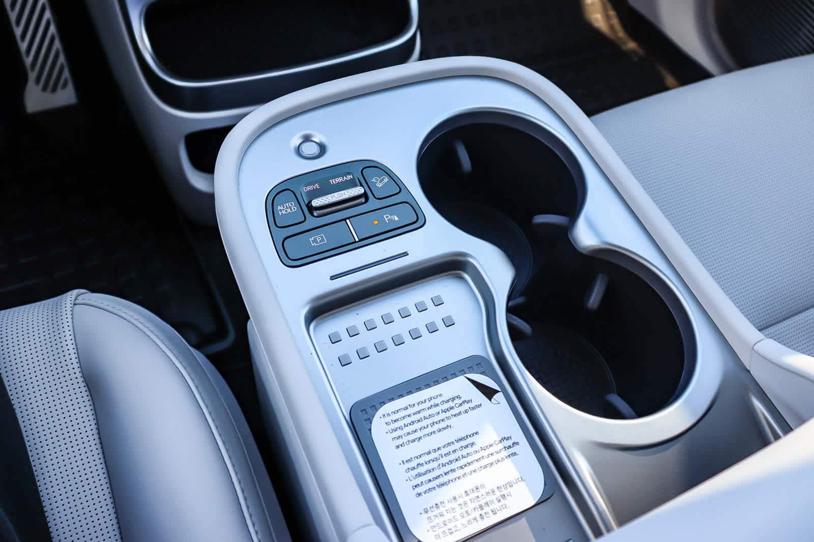 New 2026 Hyundai Ioniq 9 Calligraphy image 29