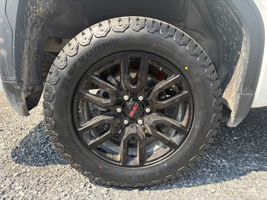 Used 2025 GMC Sierra 1500 Elevation AWD/4WD image 11