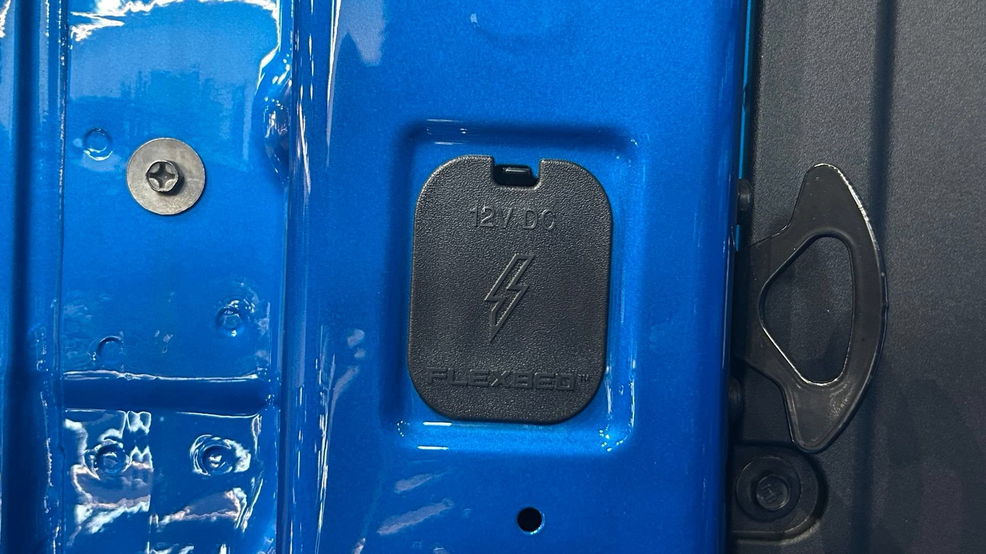 Used 2025 Ford Maverick Lobo AWD/4WD image 32