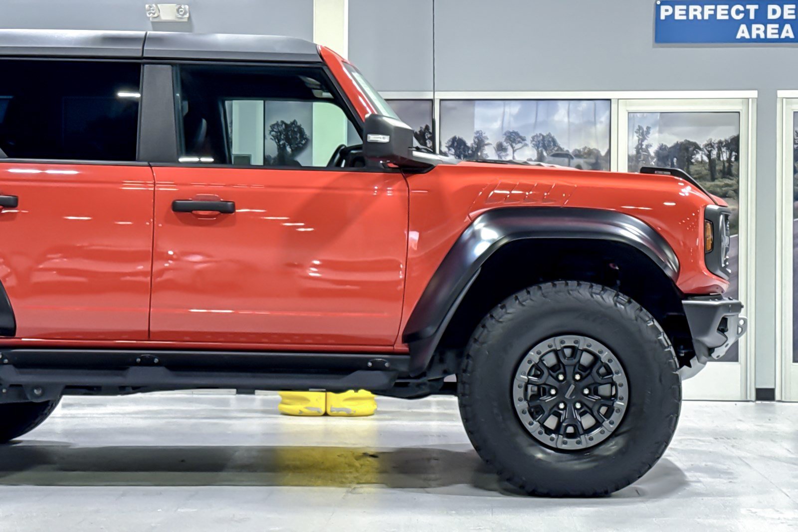 Used 2023 Ford Bronco Raptor AWD/4WD image 37
