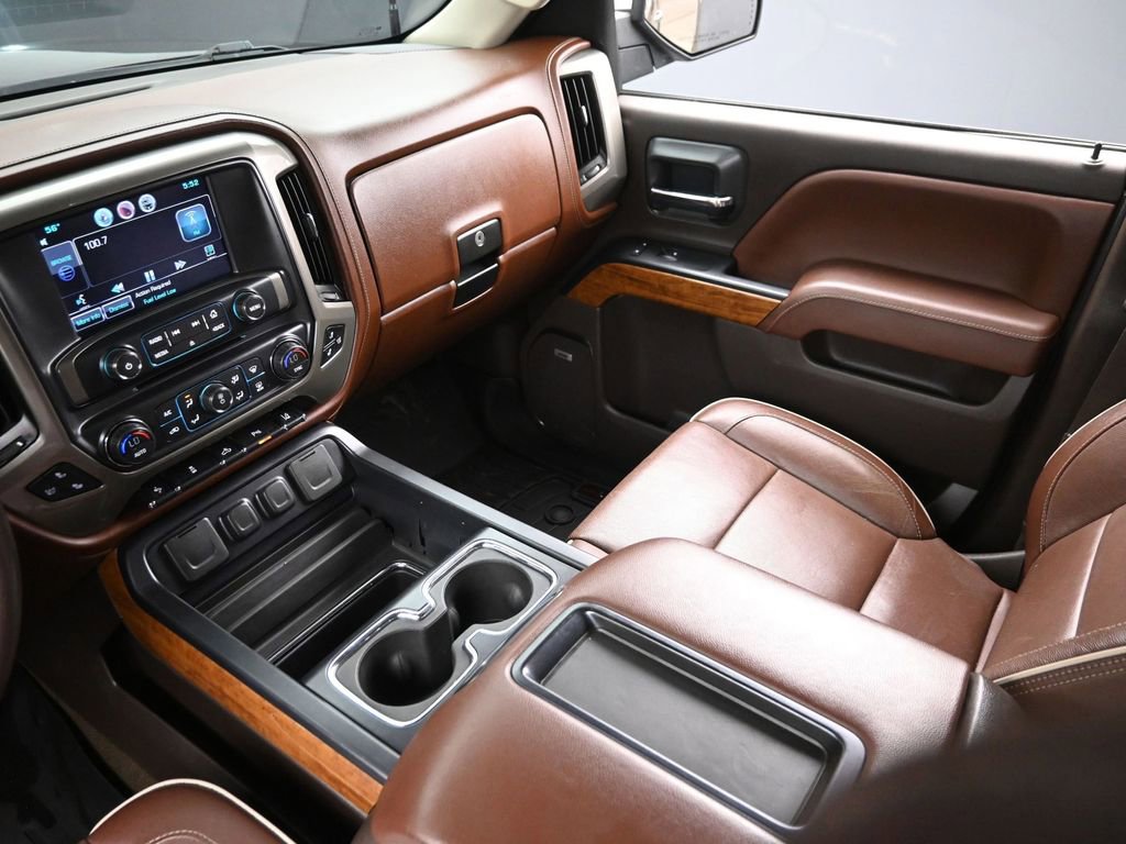 Used 2015 Chevrolet Silverado 1500 High Country image 13
