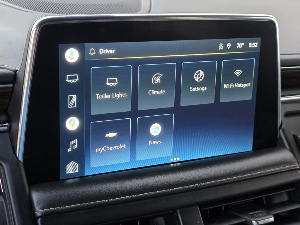 Used 2022 Chevrolet Suburban Premier RWD image 17